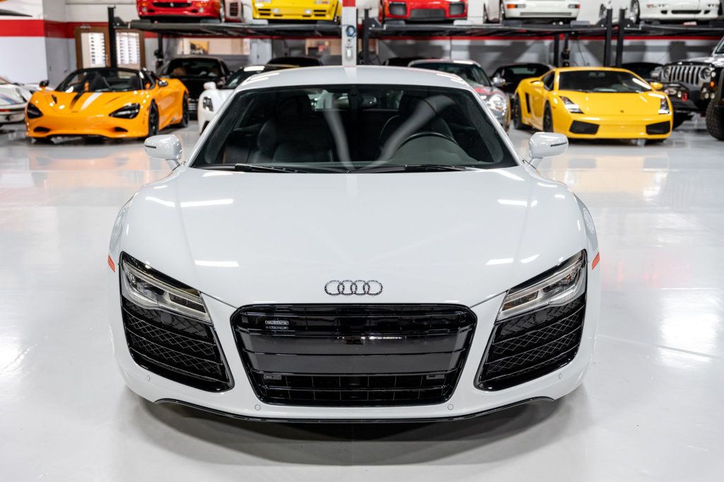 2015 Audi R8 2dr Coupe Manual quattro V10 - 22936811 - 2