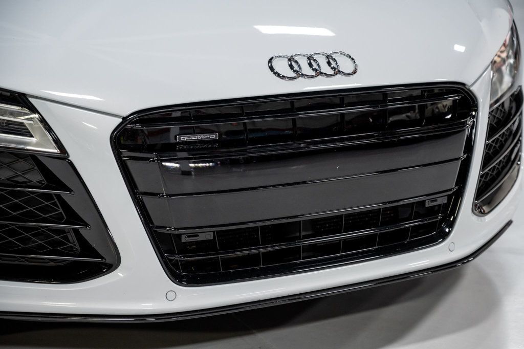 2015 Audi R8 2dr Coupe Manual quattro V10 - 22936811 - 29