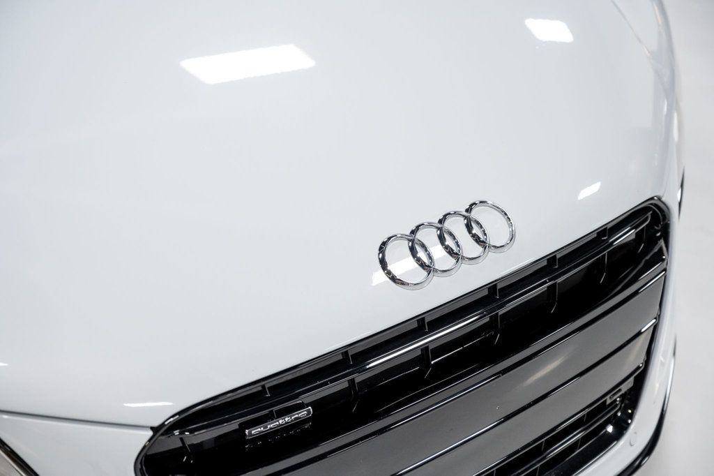 2015 Audi R8 2dr Coupe Manual quattro V10 - 22936811 - 32