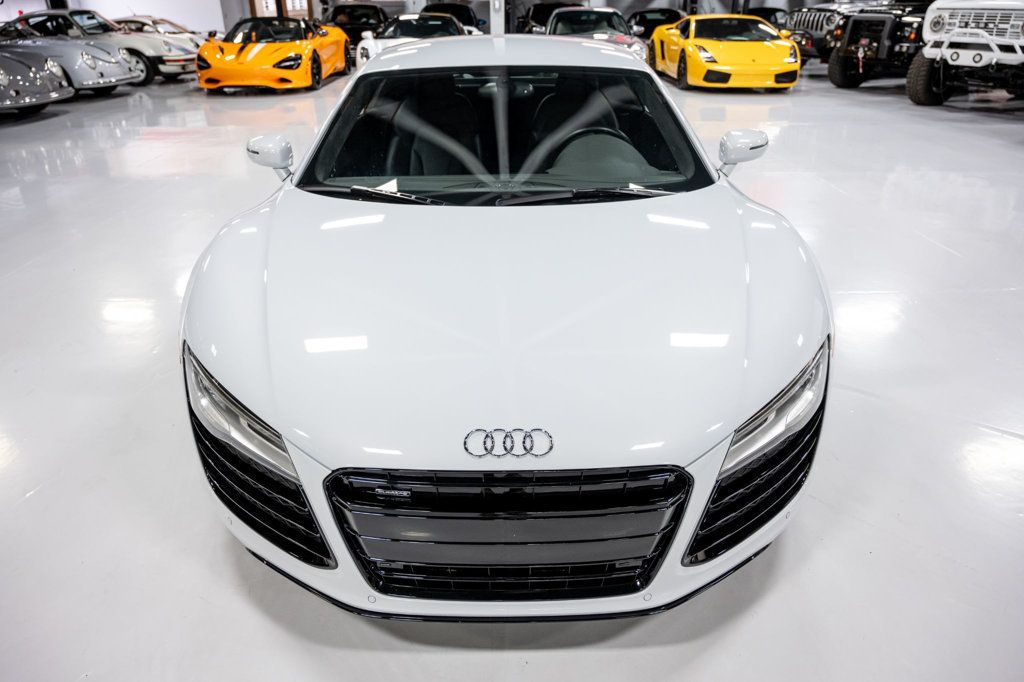 2015 Audi R8 2dr Coupe Manual quattro V10 - 22936811 - 33