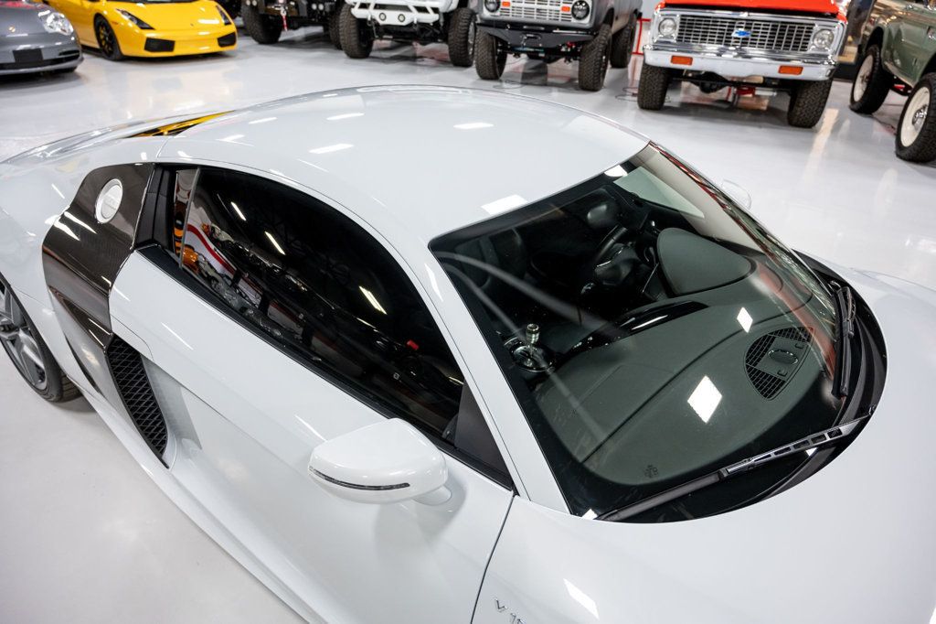 2015 Audi R8 2dr Coupe Manual quattro V10 - 22936811 - 42