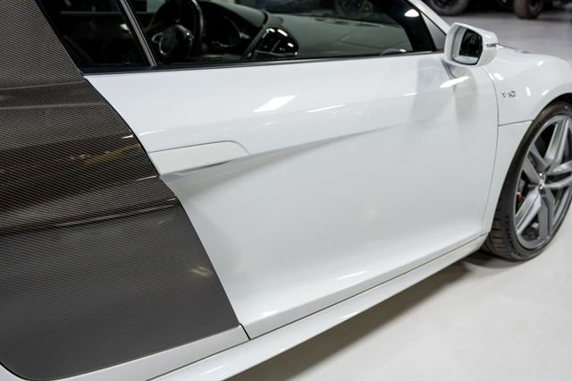 2015 Audi R8 2dr Coupe Manual quattro V10 - 22936811 - 46