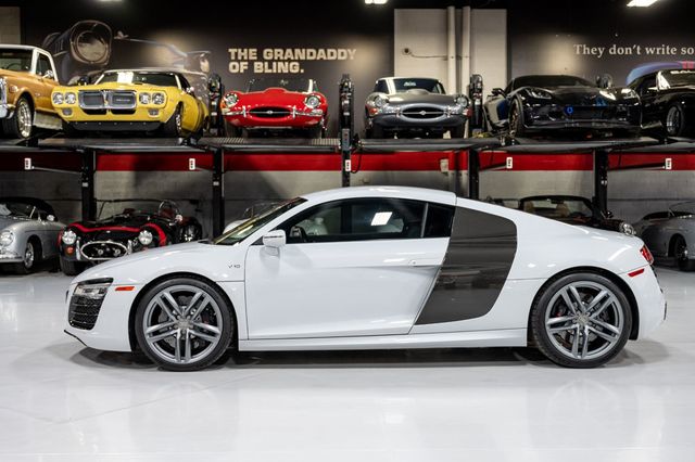 2015 Audi R8 2dr Coupe Manual quattro V10 - 22936811 - 4