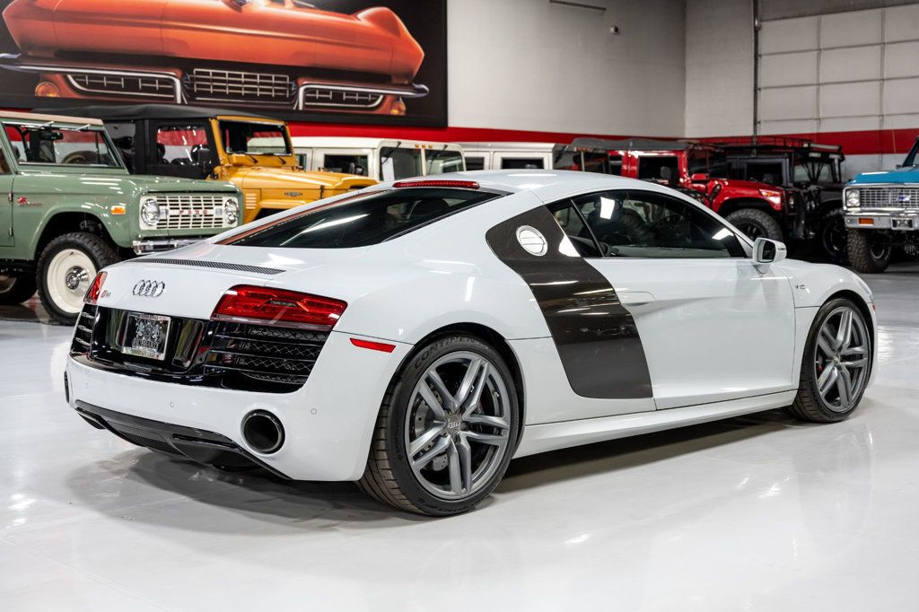 2015 Audi R8 2dr Coupe Manual quattro V10 - 22936811 - 55