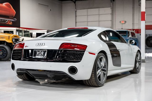 2015 Audi R8 2dr Coupe Manual quattro V10 - 22936811 - 56