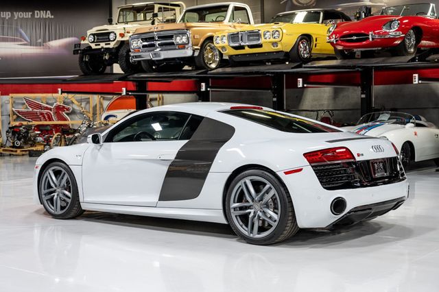 2015 Audi R8 2dr Coupe Manual quattro V10 - 22936811 - 5