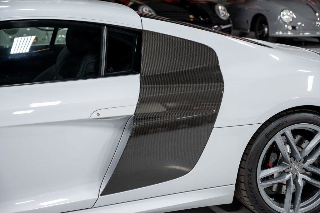 2015 Audi R8 2dr Coupe Manual quattro V10 - 22936811 - 70