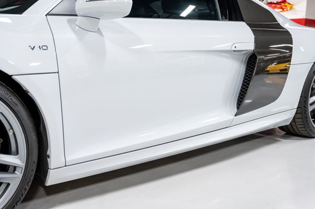 2015 Audi R8 2dr Coupe Manual quattro V10 - 22936811 - 74