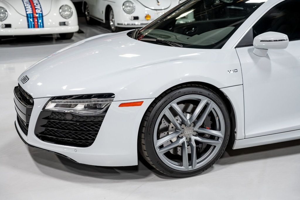 2015 Audi R8 2dr Coupe Manual quattro V10 - 22936811 - 79