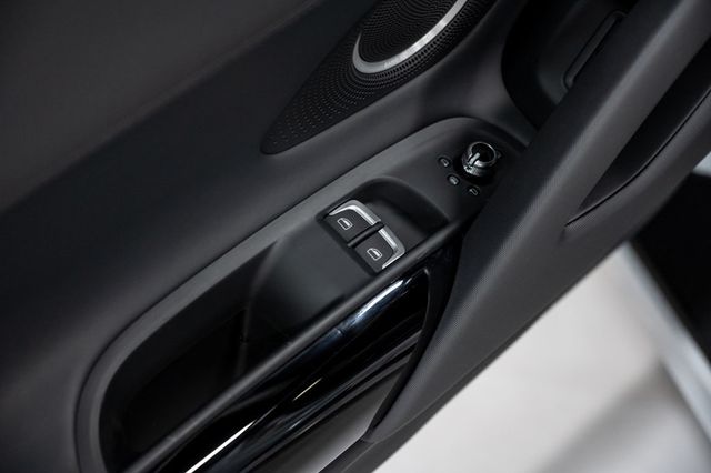 2015 Audi R8 2dr Coupe Manual quattro V10 - 22936811 - 81