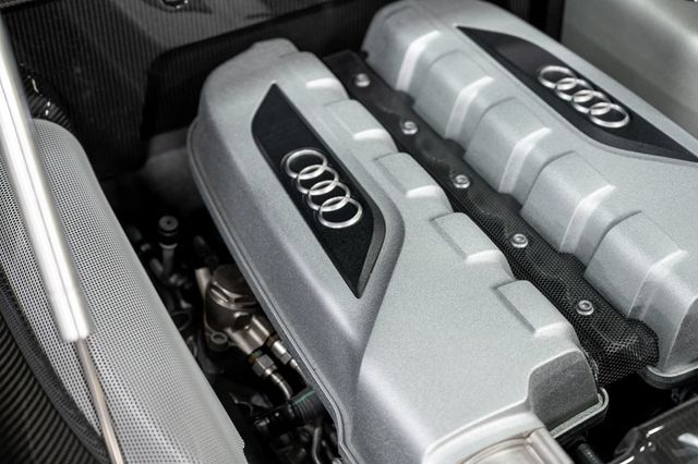 2015 Audi R8 2dr Coupe Manual quattro V10 - 22936811 - 91