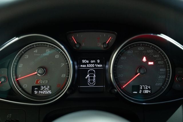2015 Audi R8 2dr Coupe Manual quattro V8 - 23081689 - 11