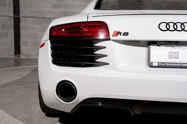 2015 Audi R8 2dr Coupe Manual quattro V8 - 23081689 - 28