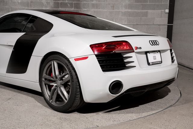 2015 Audi R8 2dr Coupe Manual quattro V8 - 23081689 - 31
