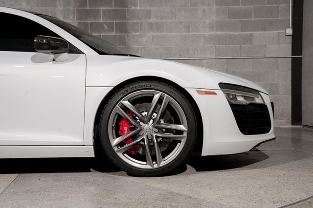 2015 Audi R8 2dr Coupe Manual quattro V8 - 23081689 - 48