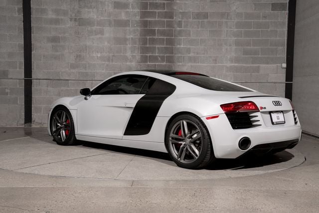 2015 Audi R8 2dr Coupe Manual quattro V8 - 23081689 - 4