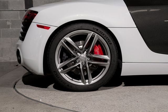 2015 Audi R8 2dr Coupe Manual quattro V8 - 23081689 - 51