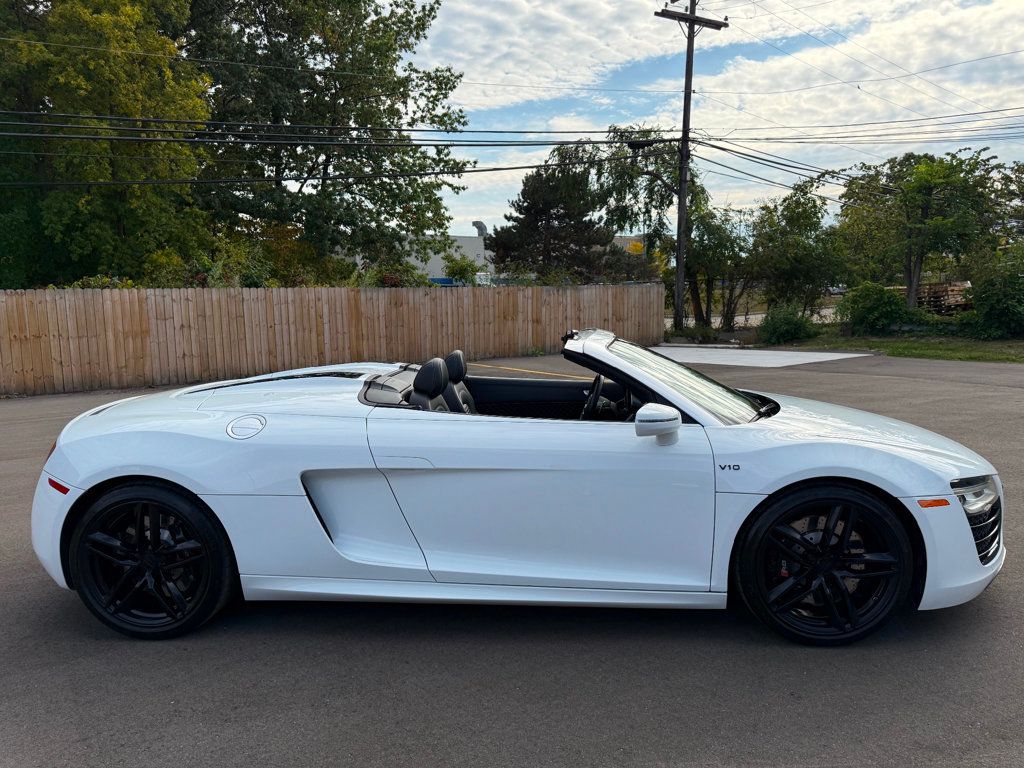 2015 Audi R8 Quattro Spyder V10 photo 11