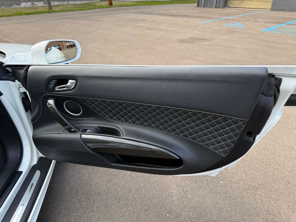 2015 Audi R8 Quattro Spyder V10 photo 32