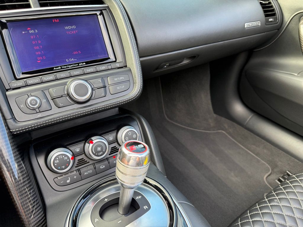 2015 Audi R8 Quattro Spyder V10 photo 48