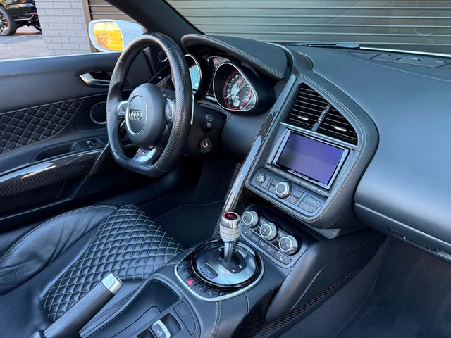 2015 Audi R8 Spyder 2dr Conv Auto quattro Spyder V10 - 22906600 - 53