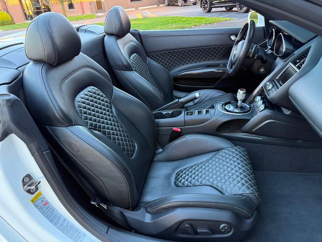2015 Audi R8 Spyder 2dr Conv Auto quattro Spyder V10 - 22906600 - 56