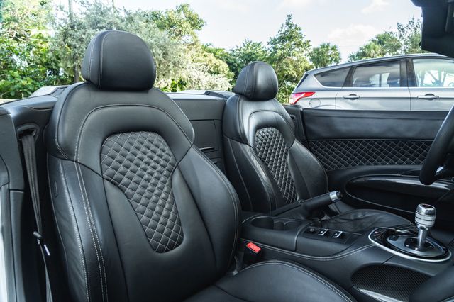 2015 Audi R8 Spyder 2dr Conv Auto quattro Spyder V10 - 22959108 - 22