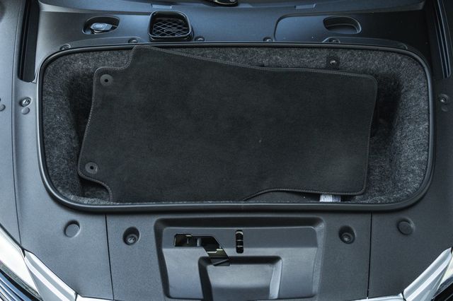 2015 Audi R8 Spyder 2dr Conv Auto quattro Spyder V10 - 22959108 - 24