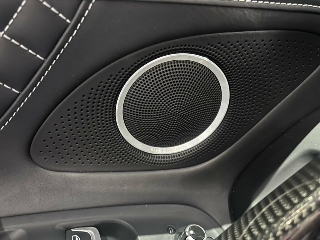2015 Audi R8 Spyder Orig.MSRP$211,750/R8Spyder/BlackOpticPkg/DiamondStitchPkg/B&O - 23078679 - 30
