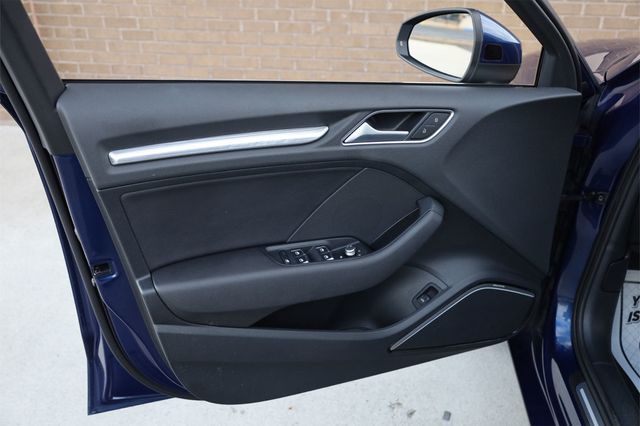 2015 Audi S3 4dr Sedan quattro 2.0T Prestige - 22928752 - 25