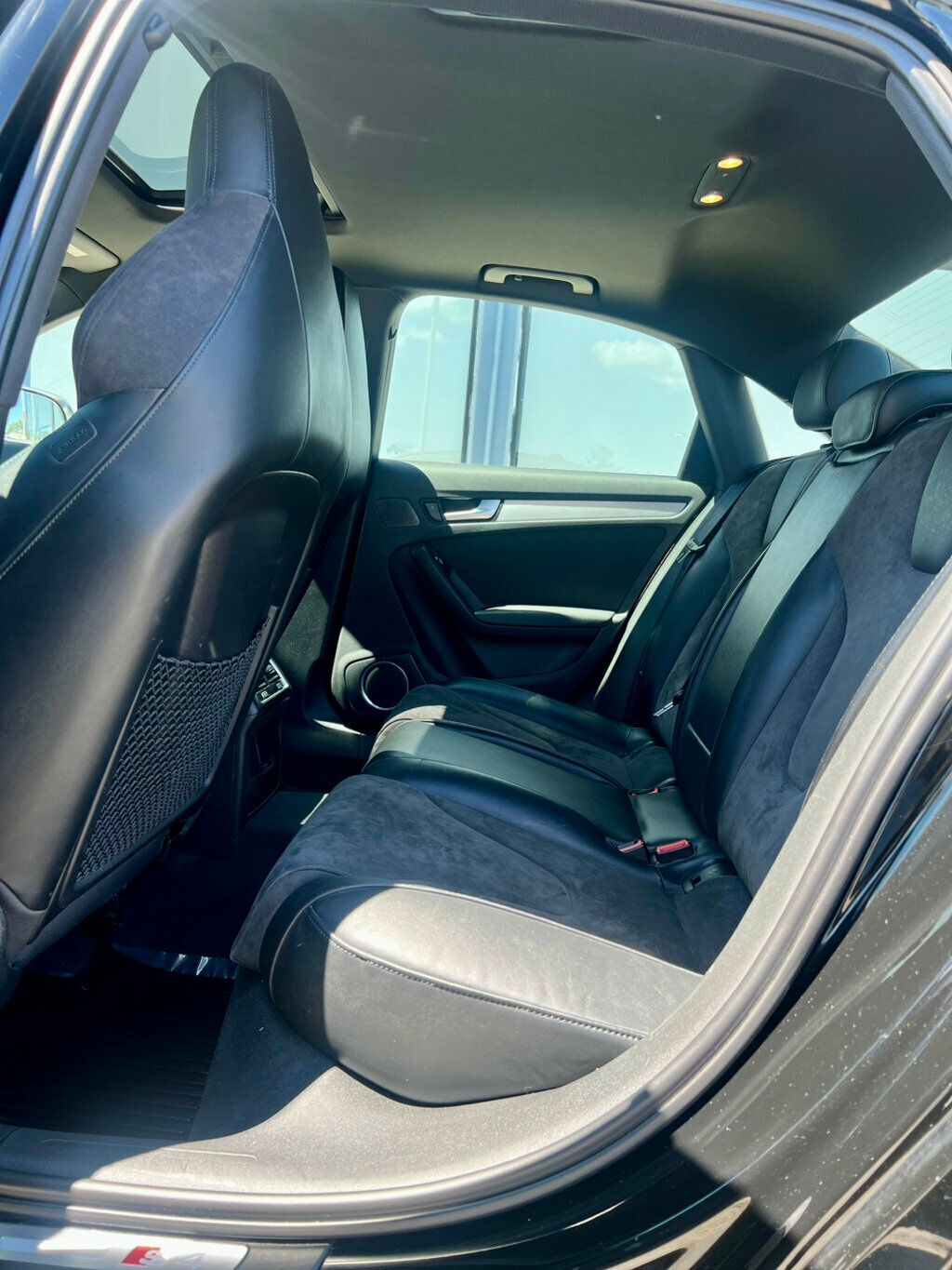 2015 Audi S4 4dr Sedan S Tronic Prestige - 23037310 - 14