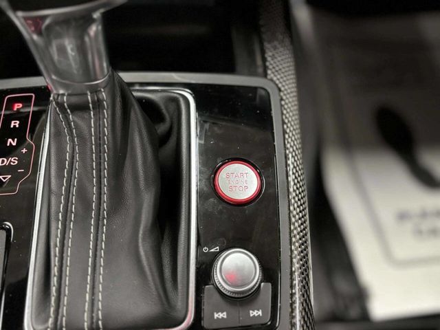 2015 Audi S6 4dr Sedan - 23011861 - 32