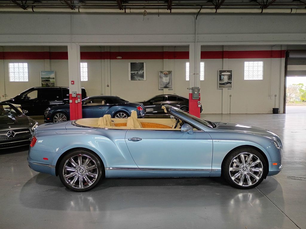 2015 Bentley Continental GT 2dr Convertible Mulliner Clean Carfax - 23091059 - 9