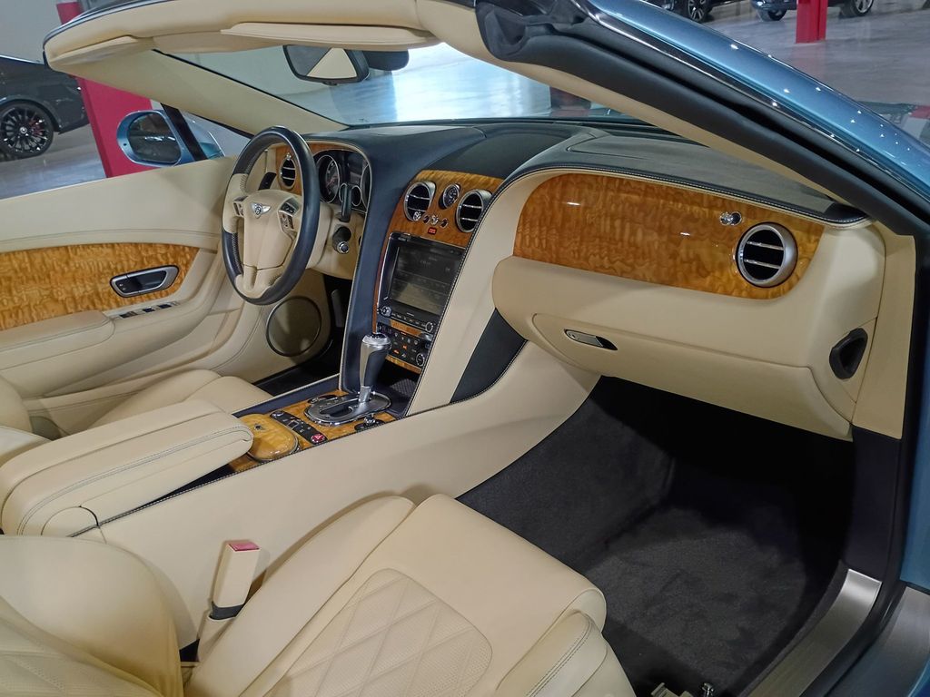 2015 Bentley Continental GT 2dr Convertible Mulliner Clean Carfax - 23091059 - 35