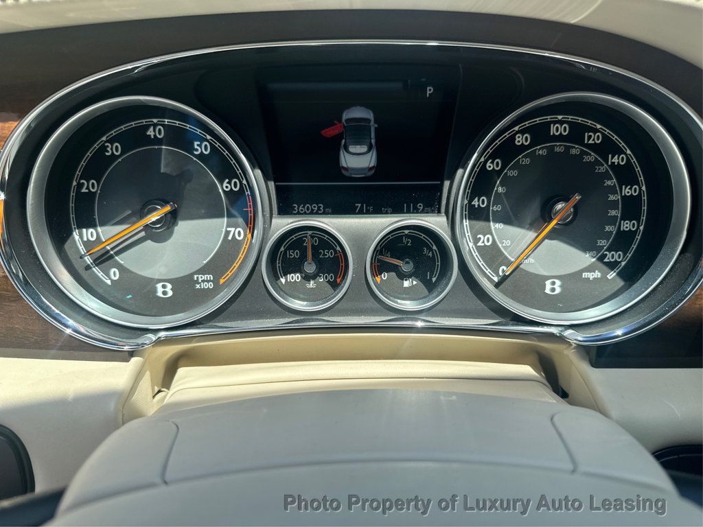 Bentley Continental photo 16