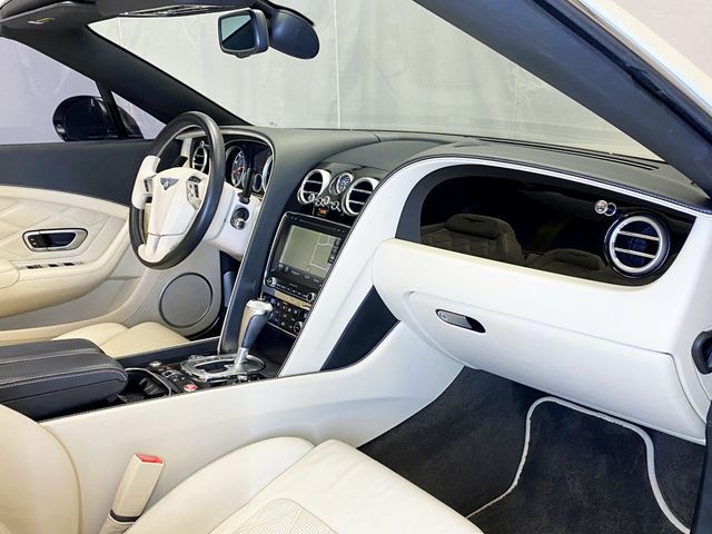 2015 Bentley Continental GT V8 S 2dr Convertible - 22967088 - 56