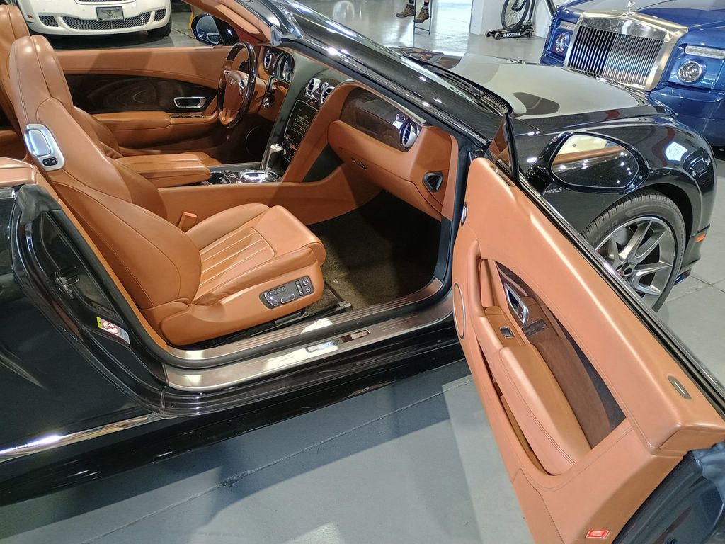2015 Bentley Continental GT V8 S 2dr Convertible AWD - 22892192 - 26