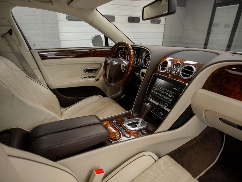 2015 Bentley Flying Spur V8 photo 19