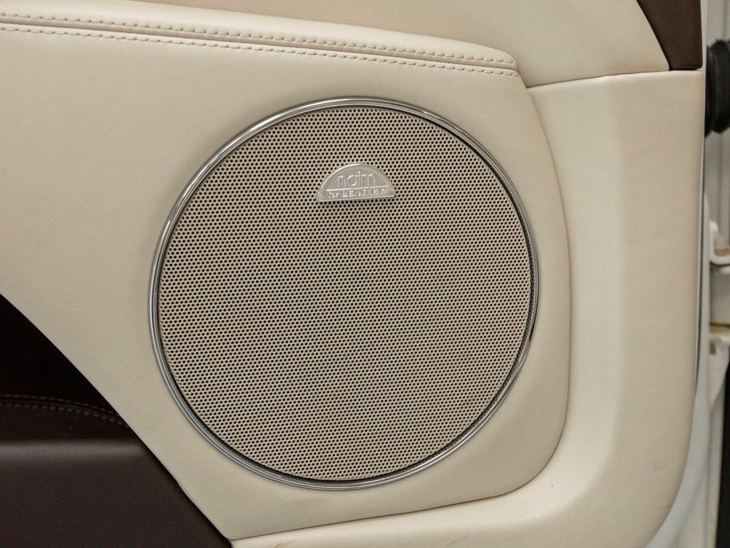 2015 Bentley Flying Spur V8 photo 36
