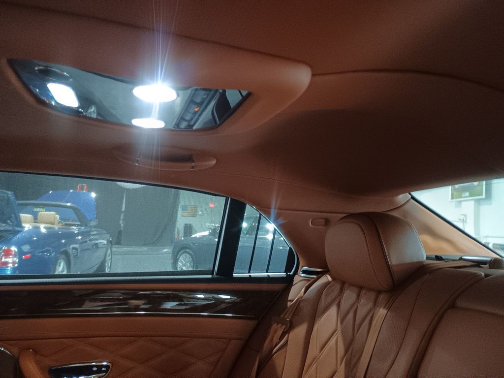 2015 Bentley Flying Spur 4dr Sedan V8 Clean Carfax - 22961874 - 30