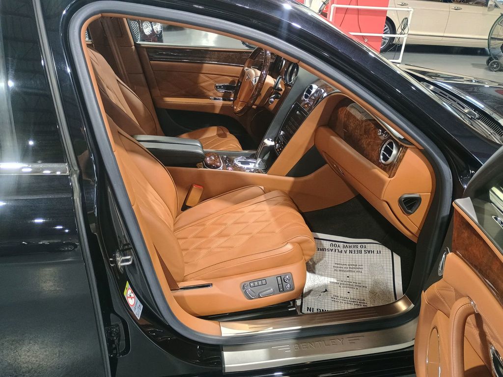 2015 Bentley Flying Spur 4dr Sedan V8 Clean Carfax - 22961874 - 32