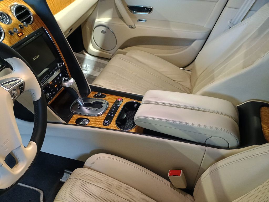 2015 Bentley Flying Spur 4dr Sedan V8 Clean Carfax Florida Car - 22935856 - 24