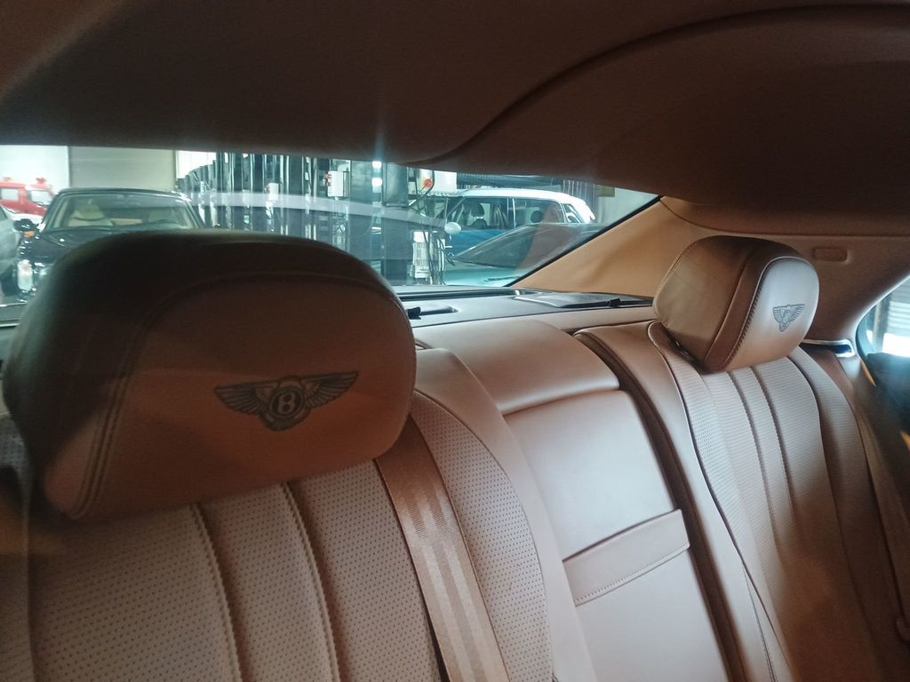 2015 Bentley Flying Spur 4dr Sedan V8 Clean Carfax Florida Car - 22982745 - 31