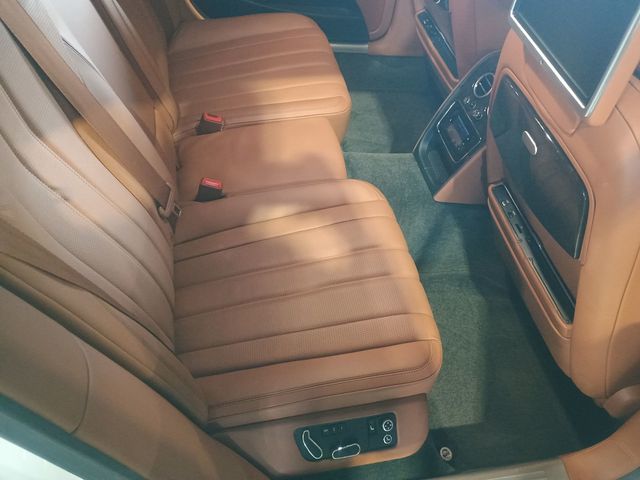 2015 Bentley Flying Spur 4dr Sedan V8 Clean Carfax Florida Car - 22982745 - 32