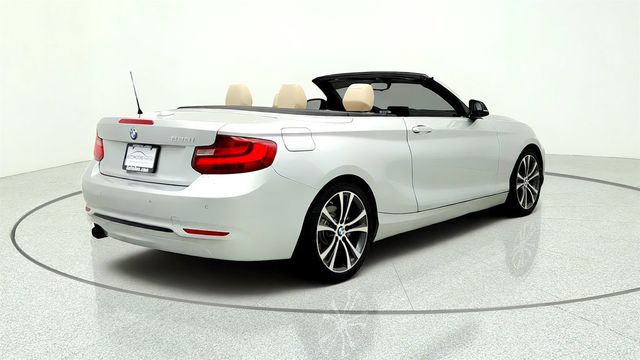 2015 BMW 2 Series 2dr Conv 228i RWD w/ Premium, Technology & Sport Line Pkgs - 23066999 - 4