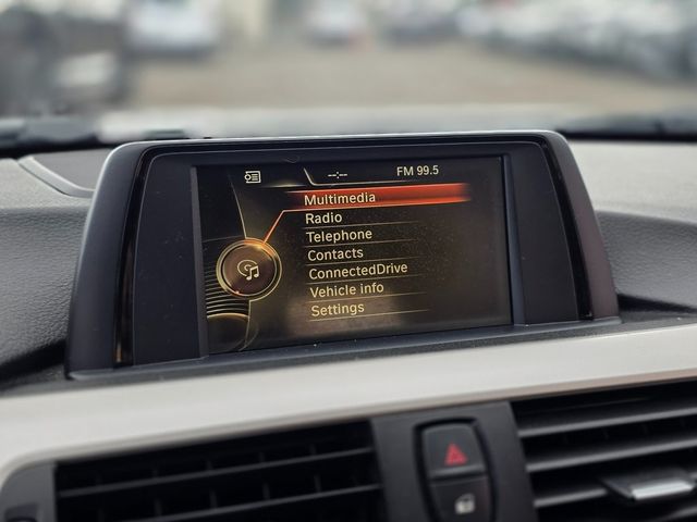 2015 BMW 3 Series 320i - 22975739 - 9