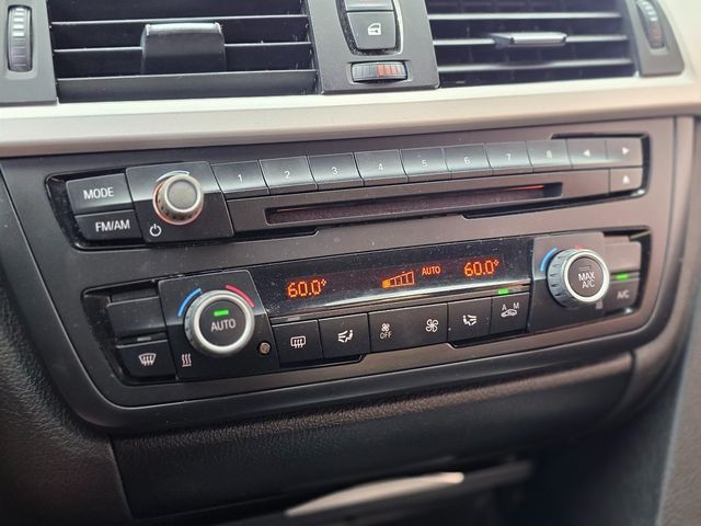 2015 BMW 3 Series 320i - 22975739 - 8