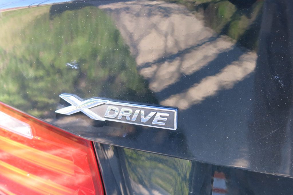 2015 BMW 3 Series 320i xDrive - 22397472 - 9