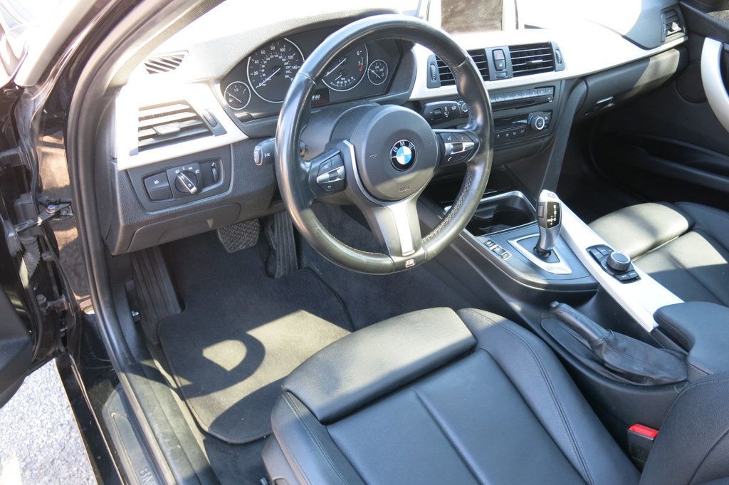 2015 BMW 3 Series 320i xDrive - 22397472 - 10