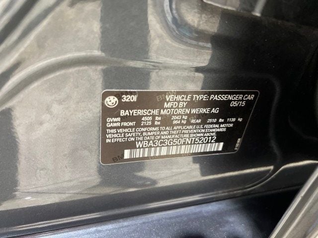 2015 BMW 3 Series 320i xDrive - 22152420 - 37